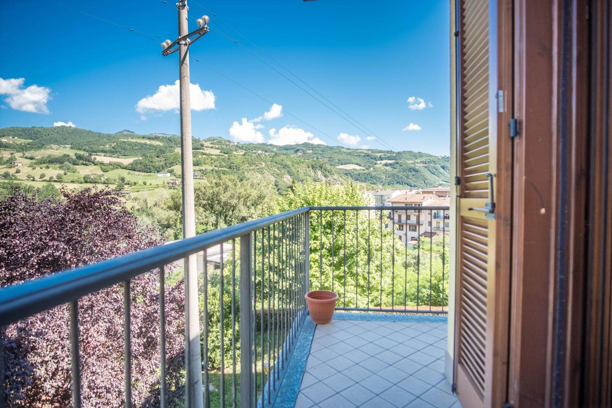 Soggiorno In Valle Bobbio Ngoại thất bức ảnh