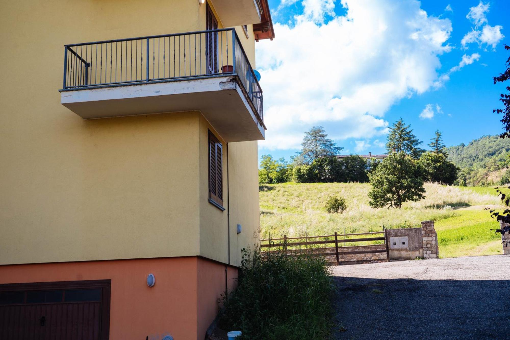Soggiorno In Valle Bobbio Ngoại thất bức ảnh